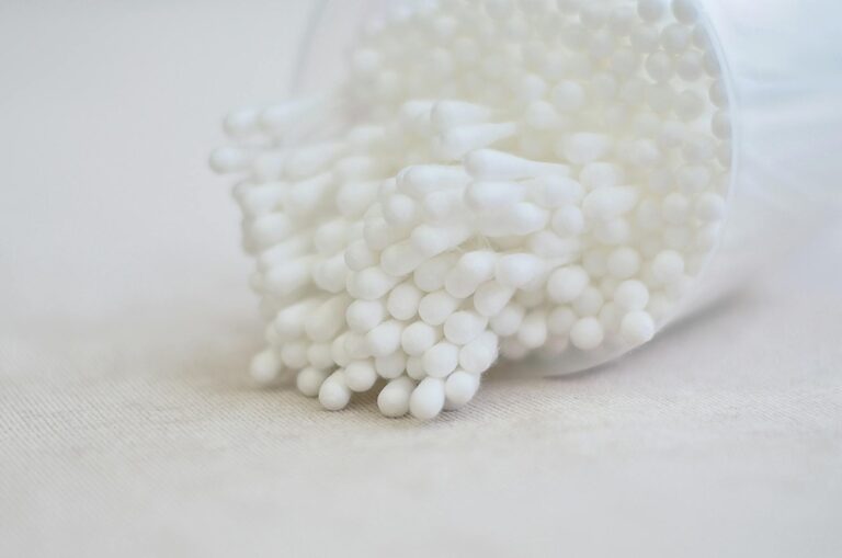 Simple Ways to Make Household Chores More Manageable